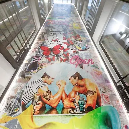 Apartment 210 Chanel - Superbe A